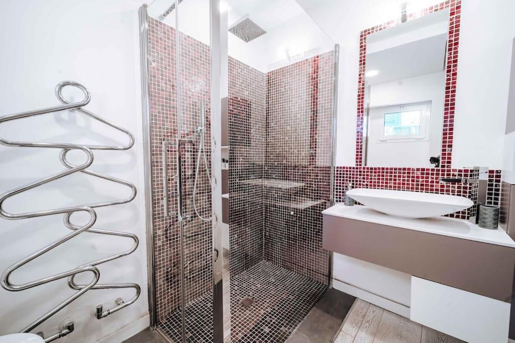 Loft Cavour - Teatro Ariston Lägenhet Sanremo Exteriör bild